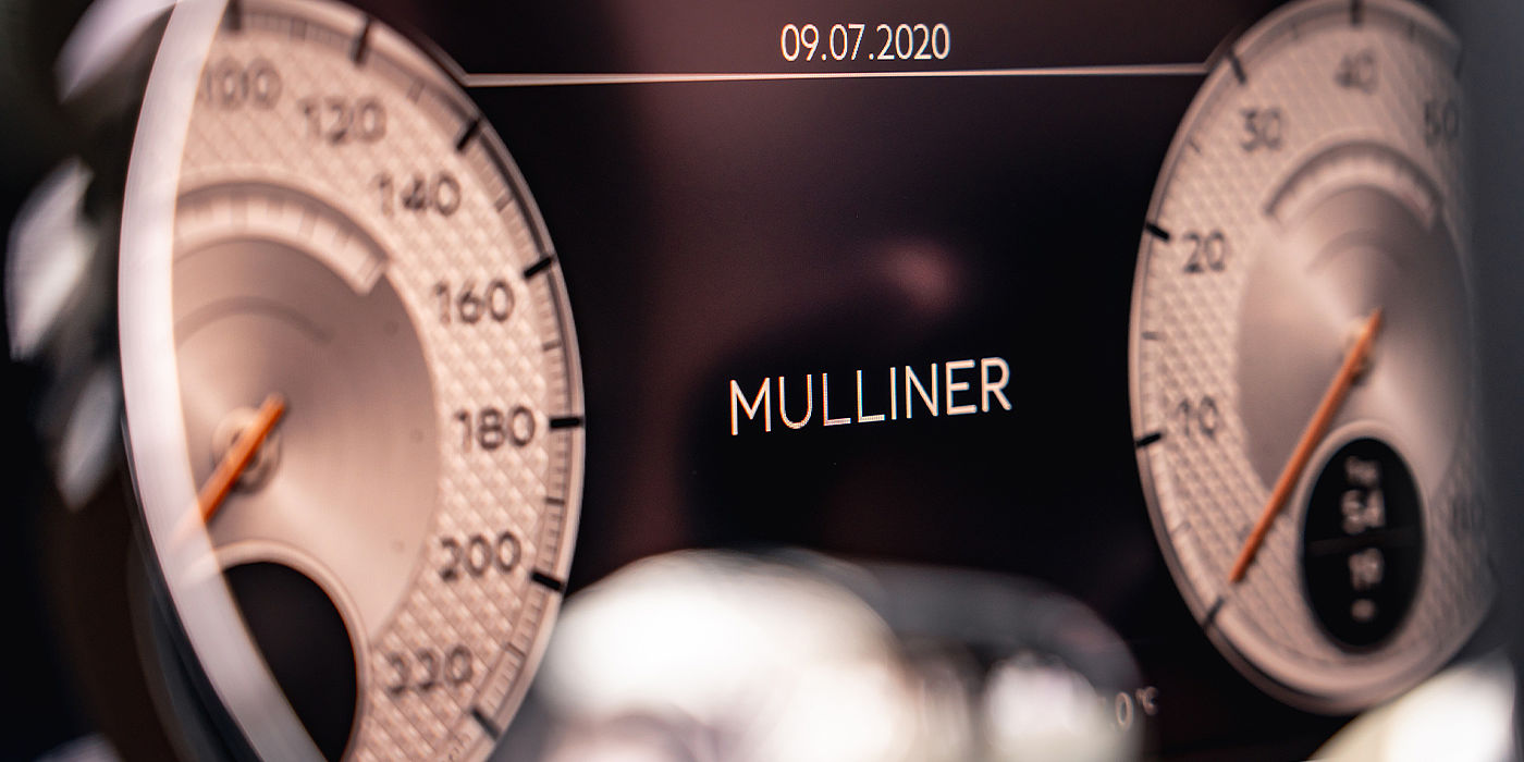 Bentley Doha Bentley Continental GT Mulliner coupe Mulliner dial detail
